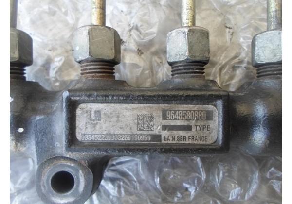паливна рейка,рампа форсунок Peugeot,Citroen,Bipper,Xsara Picasso,1.6hdi,9648580880